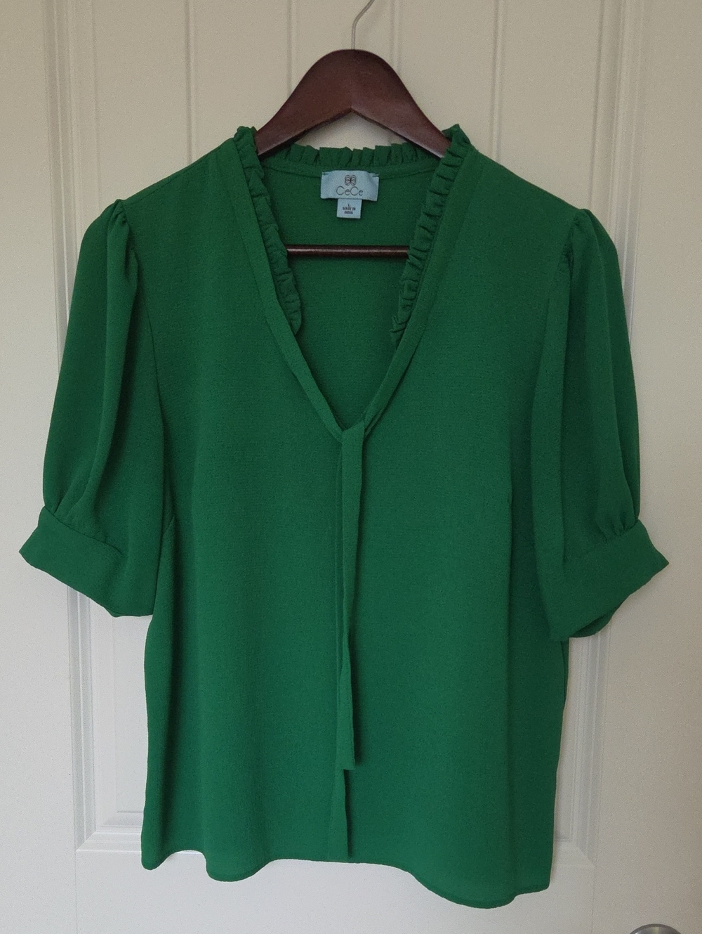 CeCe Tie V-Neck Blouse (sz L, green)